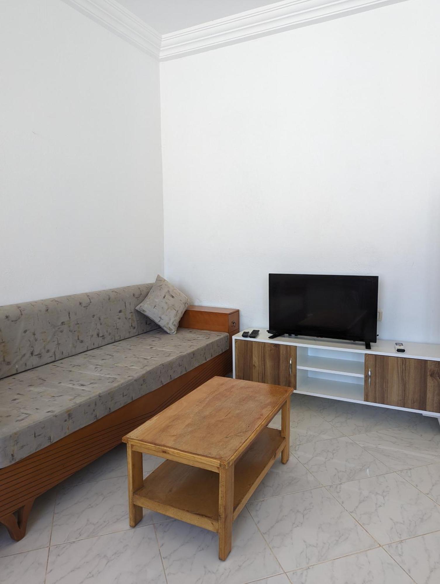 Nn Residence 塔巴卡 外观 照片